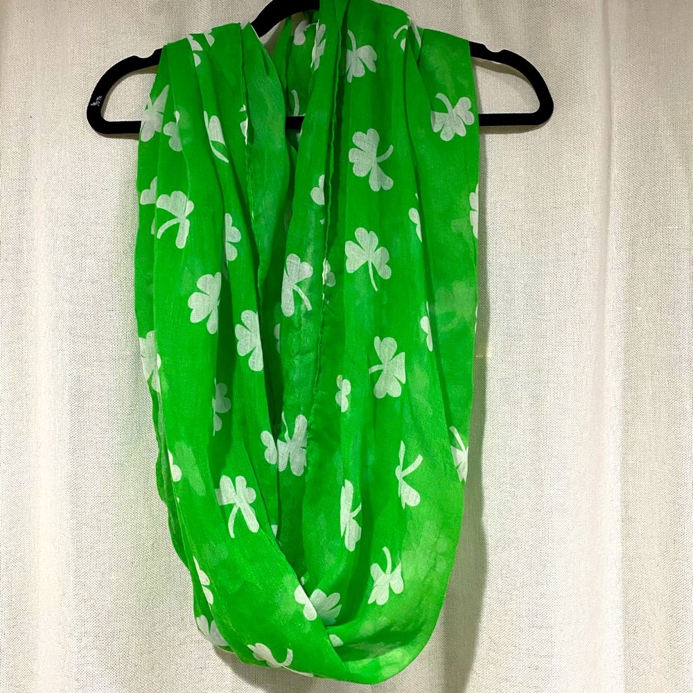 Saint Patric’s Day Infinity Scarf